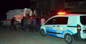 Çok sayıda ilaç içen genç zehirlendi